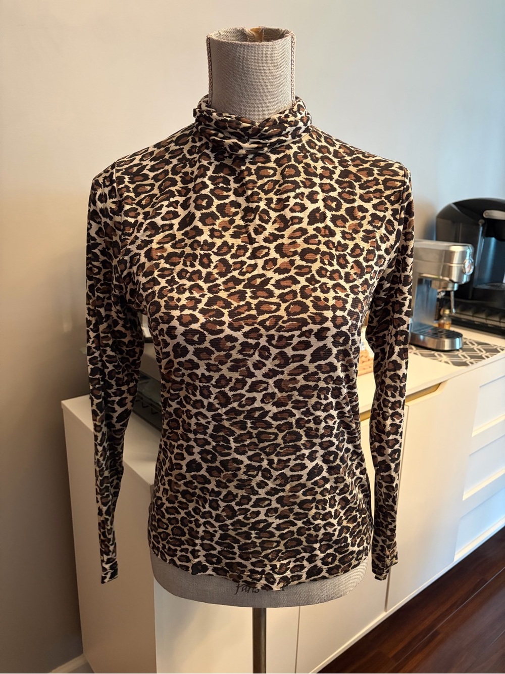 Caché Leopard Print Long-Sleeve Turtleneck Top Size Medium